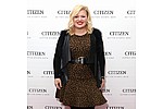 Kelly Clarkson: My baby laughs at her daddy - Kelly Clarkson&#039;s daughter does a &quot;drunk girl sorority laugh&quot; when she&#039;s jet-lagged.The 32-year-old &hellip;