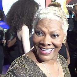 Dionne Warwick recovering after ankle injury