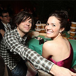 Mandy Moore &#039;trying to stay civil with Adams&#039;