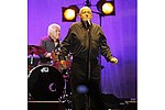 Joe Cocker dies - Joe Cocker has passed away.The legendary singer died on Monday after losing his battle with lung &hellip;