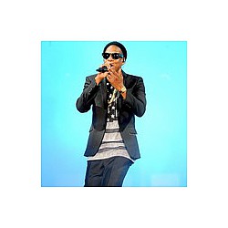 Jay-Z &#039;spends $200 million on champagne&#039;