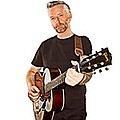 Billy Bragg and Levellers collaborate on &#039;Hope Street&#039; - Levellers have today released their collaboration recording with legendary troubadour, Billy Bragg. &hellip;