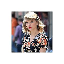 Taylor Swift &#039;argued over Ed chord&#039;