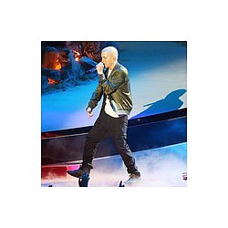 Eminem &#039;won&#039;t apologise&#039;
