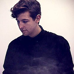 Jamie xx  &#039;All Under One Roof Raving&#039; premiere