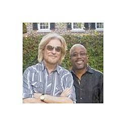 Darius Rucker joins Daryl Hall for Live From Daryl&#039;s House