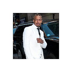Nick Cannon: &#039;White&#039; album is complimentary