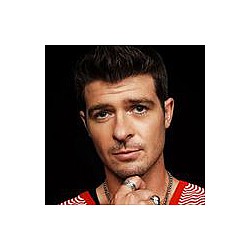 Robin Thicke set to win Grammy say Shazam