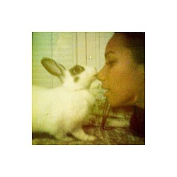Kate Nash &amp; Leona Lewis donate bunny selfies to #BeCrueltyFree