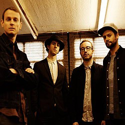 Maximo Park announce UK tour and deluxe album