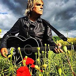 Mike Peters and Big Country split