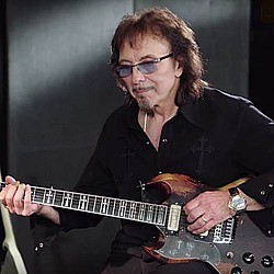 Tony Iommi wishes Bill Ward a speedy recovery