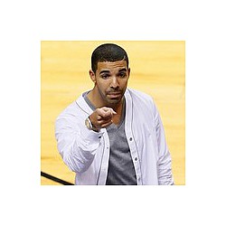 Drake ‘sued by stylist’