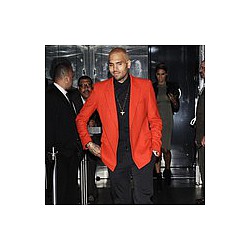 Chris Brown suffers seizure