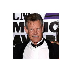 Randy Travis released from hospital