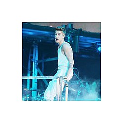 Justin Bieber ‘looked ridiculous dancing atop bar’