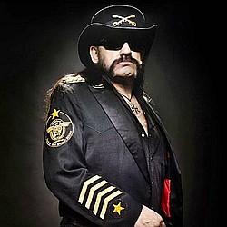 Motorhead cancel dates as Lemmy&#039;s health worsens