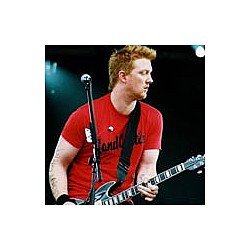 Queens Of The Stone Age end week top in USA