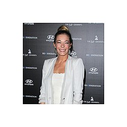 LeAnn Rimes: Sword games are awesome