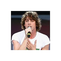 Johnny Borrell puts Razorlight on hold for solo project