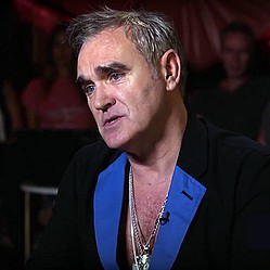Morrissey calls for Sir Paul McCartney to return knighthood