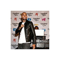 Chris Brown talks &#039;chick magnet&#039; technique