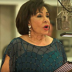 Shirley Bassey to sing Goldfinger at Oscars