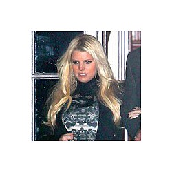 Jessica Simpson ‘indulging once a week’