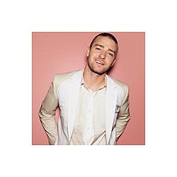 Justin Timberlake gives his fianc&amp;eacute;e Jessica Biel fashion advice
