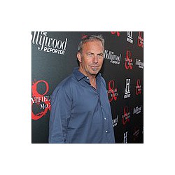 Kevin Costner reacts to Whitney tribute