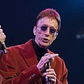 Robin Gibb mourning continues - Tributes to Robin Gibb have continued with Stevie Wonder, Dionne Warwick and Ringo Starr sending &hellip;