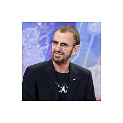 Ringo Starr: I puke before getting on stage