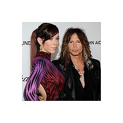 Steven Tyler: I’m having beach wedding