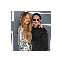 Jennifer Lopez ‘negotiating settlement with Anthony’