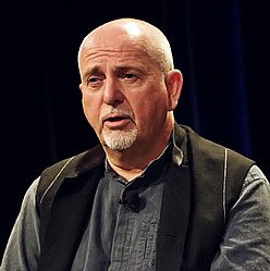 Peter Gabriel supporting Amnesty during South America tour