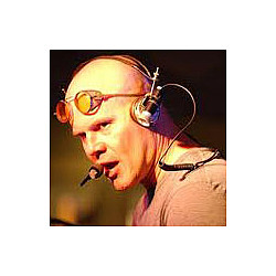 Thomas Dolby lectures in  US
