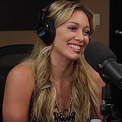 Hilary Duff chipped a tooth on her wedding day