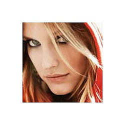 Ashlee Simpson-Wentz to star on Broadway