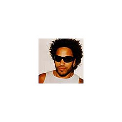 Lenny Kravitz returns for UK tour