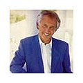 Tony Christie added to V - Tony Christie has been announced as the latest addition to the V Festival 2005 line-up.The crooner &hellip;