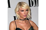 Taylor Swift performs at fan&#039;s wedding - Taylor Swift made a fan&#039;s nuptials unforgettable when she made a surprise appearance at their &hellip;