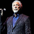 Tom Jones planning concert comeback after wife&#039;s death - Tom Jones is set to return to the stage following his wife&#039;s death.Lady Melinda Rose Woodward &hellip;