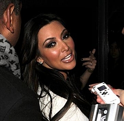 Kim Kardashian: &#039;I haven`t had plastic surgery&#039;
