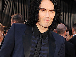Russell Brand Reveals His Favorite Katy Perry &#039;E.T.&#039; Look