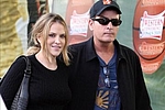 Charlie Sheen and Brooke Mueller agree custody deal - According to TMZ.com, the agreement includes the rule that both parents must submit to random drug &hellip;