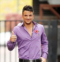 Peter Andre and Elen Rivas split