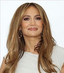 Jennifer Lopez left red-faced by Iggy Pop on American Idol