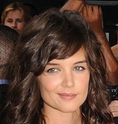 Katie Holmes presented the Top 10 list on David Letterman`s show
