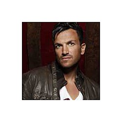 Peter Andre thinks he is losing his looks