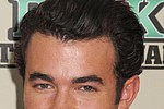 Kevin Jonas says it`s `awesome` being married and he definitely wants kids - The couple married in 2009 and Kevin, 23, recently said that all is still going well with his &hellip;